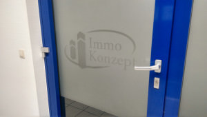 Logo in Sichtschutzfolie / Milchglasfolie